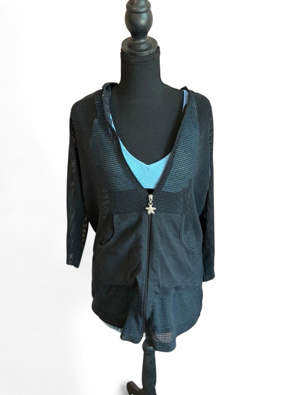 Beach by Jordan Taylor Vintage Black Mesh Zip Cover-Up, Size Medium
